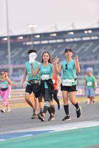 BIB: 1911, 2544, 52612
                            <button type="button" onclick="openModal(10478445)" class="btn btn-primary btn-sm float-right btn-popup" data-toggle="modal" data-target=".modal-high-quality">
                        <i class="fas fa-shopping-cart"></i> Add to Cart
                    </button>
                                            <button type="button" onclick="isThisMe(10478445, true)" class="btn btn-success btn-sm float-right btn-popup btn-isme hidden" data-toggle="tooltip" data-placement="bottom" title="นี่คือรูปของคุณใช่ไหม คลิกที่นี่เพื่อเอาเข้าอัลบั้ม">
                        <i class="fas fa-plus"></i> Add to album
                    </button>
                    <button type="button" onclick="isThisMe(10478445, false)" class="btn btn-warning btn-sm float-right btn-popup btn-isnotme hidden">
                        <i class="fas fa-ban"></i> Remove from album
                    </button>