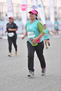 BIB: 52903
                            <button type="button" onclick="openModal(10483946)" class="btn btn-primary btn-sm float-right btn-popup" data-toggle="modal" data-target=".modal-high-quality">
                        <i class="fas fa-shopping-cart"></i> Add to Cart
                    </button>
                                            <button type="button" onclick="isThisMe(10483946, true)" class="btn btn-success btn-sm float-right btn-popup btn-isme hidden" data-toggle="tooltip" data-placement="bottom" title="นี่คือรูปของคุณใช่ไหม คลิกที่นี่เพื่อเอาเข้าอัลบั้ม">
                        <i class="fas fa-plus"></i> Add to album
                    </button>
                    <button type="button" onclick="isThisMe(10483946, false)" class="btn btn-warning btn-sm float-right btn-popup btn-isnotme hidden">
                        <i class="fas fa-ban"></i> Remove from album
                    </button>