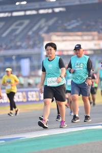 BIB: 50418, 52769
                            <button type="button" onclick="openModal(10473326)" class="btn btn-primary btn-sm float-right btn-popup" data-toggle="modal" data-target=".modal-high-quality">
                        <i class="fas fa-shopping-cart"></i> Add to Cart
                    </button>
                                            <button type="button" onclick="isThisMe(10473326, true)" class="btn btn-success btn-sm float-right btn-popup btn-isme hidden" data-toggle="tooltip" data-placement="bottom" title="นี่คือรูปของคุณใช่ไหม คลิกที่นี่เพื่อเอาเข้าอัลบั้ม">
                        <i class="fas fa-plus"></i> Add to album
                    </button>
                    <button type="button" onclick="isThisMe(10473326, false)" class="btn btn-warning btn-sm float-right btn-popup btn-isnotme hidden">
                        <i class="fas fa-ban"></i> Remove from album
                    </button>