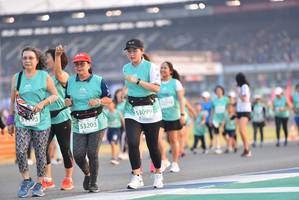 BIB: 53099, 53203
                            <button type="button" onclick="openModal(10477803)" class="btn btn-primary btn-sm float-right btn-popup" data-toggle="modal" data-target=".modal-high-quality">
                        <i class="fas fa-shopping-cart"></i> Add to Cart
                    </button>
                                            <button type="button" onclick="isThisMe(10477803, true)" class="btn btn-success btn-sm float-right btn-popup btn-isme hidden" data-toggle="tooltip" data-placement="bottom" title="นี่คือรูปของคุณใช่ไหม คลิกที่นี่เพื่อเอาเข้าอัลบั้ม">
                        <i class="fas fa-plus"></i> Add to album
                    </button>
                    <button type="button" onclick="isThisMe(10477803, false)" class="btn btn-warning btn-sm float-right btn-popup btn-isnotme hidden">
                        <i class="fas fa-ban"></i> Remove from album
                    </button>