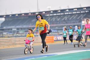 BIB: 50299, 0271, 50501
                            <button type="button" onclick="openModal(10479208)" class="btn btn-primary btn-sm float-right btn-popup" data-toggle="modal" data-target=".modal-high-quality">
                        <i class="fas fa-shopping-cart"></i> Add to Cart
                    </button>
                                            <button type="button" onclick="isThisMe(10479208, true)" class="btn btn-success btn-sm float-right btn-popup btn-isme hidden" data-toggle="tooltip" data-placement="bottom" title="นี่คือรูปของคุณใช่ไหม คลิกที่นี่เพื่อเอาเข้าอัลบั้ม">
                        <i class="fas fa-plus"></i> Add to album
                    </button>
                    <button type="button" onclick="isThisMe(10479208, false)" class="btn btn-warning btn-sm float-right btn-popup btn-isnotme hidden">
                        <i class="fas fa-ban"></i> Remove from album
                    </button>