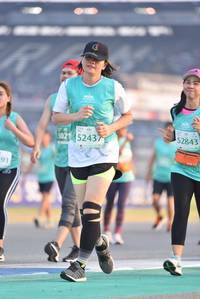 BIB: 52843, 502, 52437
                            <button type="button" onclick="openModal(10472606)" class="btn btn-primary btn-sm float-right btn-popup" data-toggle="modal" data-target=".modal-high-quality">
                        <i class="fas fa-shopping-cart"></i> Add to Cart
                    </button>
                                            <button type="button" onclick="isThisMe(10472606, true)" class="btn btn-success btn-sm float-right btn-popup btn-isme hidden" data-toggle="tooltip" data-placement="bottom" title="นี่คือรูปของคุณใช่ไหม คลิกที่นี่เพื่อเอาเข้าอัลบั้ม">
                        <i class="fas fa-plus"></i> Add to album
                    </button>
                    <button type="button" onclick="isThisMe(10472606, false)" class="btn btn-warning btn-sm float-right btn-popup btn-isnotme hidden">
                        <i class="fas fa-ban"></i> Remove from album
                    </button>