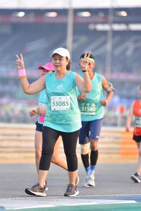 BIB: 53085, 51580
                            <button type="button" onclick="openModal(10472663)" class="btn btn-primary btn-sm float-right btn-popup" data-toggle="modal" data-target=".modal-high-quality">
                        <i class="fas fa-shopping-cart"></i> Add to Cart
                    </button>
                                            <button type="button" onclick="isThisMe(10472663, true)" class="btn btn-success btn-sm float-right btn-popup btn-isme hidden" data-toggle="tooltip" data-placement="bottom" title="นี่คือรูปของคุณใช่ไหม คลิกที่นี่เพื่อเอาเข้าอัลบั้ม">
                        <i class="fas fa-plus"></i> Add to album
                    </button>
                    <button type="button" onclick="isThisMe(10472663, false)" class="btn btn-warning btn-sm float-right btn-popup btn-isnotme hidden">
                        <i class="fas fa-ban"></i> Remove from album
                    </button>