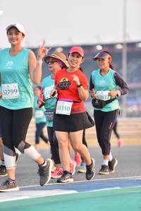 BIB: 2799, 52832, 53310
                            <button type="button" onclick="openModal(10477244)" class="btn btn-primary btn-sm float-right btn-popup" data-toggle="modal" data-target=".modal-high-quality">
                        <i class="fas fa-shopping-cart"></i> Add to Cart
                    </button>
                                            <button type="button" onclick="isThisMe(10477244, true)" class="btn btn-success btn-sm float-right btn-popup btn-isme hidden" data-toggle="tooltip" data-placement="bottom" title="นี่คือรูปของคุณใช่ไหม คลิกที่นี่เพื่อเอาเข้าอัลบั้ม">
                        <i class="fas fa-plus"></i> Add to album
                    </button>
                    <button type="button" onclick="isThisMe(10477244, false)" class="btn btn-warning btn-sm float-right btn-popup btn-isnotme hidden">
                        <i class="fas fa-ban"></i> Remove from album
                    </button>