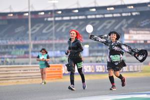 BIB: 70268, 702
                            <button type="button" onclick="openModal(10480076)" class="btn btn-primary btn-sm float-right btn-popup" data-toggle="modal" data-target=".modal-high-quality">
                        <i class="fas fa-shopping-cart"></i> Add to Cart
                    </button>
                                            <button type="button" onclick="isThisMe(10480076, true)" class="btn btn-success btn-sm float-right btn-popup btn-isme hidden" data-toggle="tooltip" data-placement="bottom" title="นี่คือรูปของคุณใช่ไหม คลิกที่นี่เพื่อเอาเข้าอัลบั้ม">
                        <i class="fas fa-plus"></i> Add to album
                    </button>
                    <button type="button" onclick="isThisMe(10480076, false)" class="btn btn-warning btn-sm float-right btn-popup btn-isnotme hidden">
                        <i class="fas fa-ban"></i> Remove from album
                    </button>