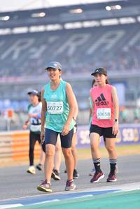 BIB: 50727, 50658
                            <button type="button" onclick="openModal(10472536)" class="btn btn-primary btn-sm float-right btn-popup" data-toggle="modal" data-target=".modal-high-quality">
                        <i class="fas fa-shopping-cart"></i> Add to Cart
                    </button>
                                            <button type="button" onclick="isThisMe(10472536, true)" class="btn btn-success btn-sm float-right btn-popup btn-isme hidden" data-toggle="tooltip" data-placement="bottom" title="นี่คือรูปของคุณใช่ไหม คลิกที่นี่เพื่อเอาเข้าอัลบั้ม">
                        <i class="fas fa-plus"></i> Add to album
                    </button>
                    <button type="button" onclick="isThisMe(10472536, false)" class="btn btn-warning btn-sm float-right btn-popup btn-isnotme hidden">
                        <i class="fas fa-ban"></i> Remove from album
                    </button>