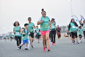 BIB: 51695, 0682, 0025
                            <button type="button" onclick="openModal(10485776)" class="btn btn-primary btn-sm float-right btn-popup" data-toggle="modal" data-target=".modal-high-quality">
                        <i class="fas fa-shopping-cart"></i> Add to Cart
                    </button>
                                            <button type="button" onclick="isThisMe(10485776, true)" class="btn btn-success btn-sm float-right btn-popup btn-isme hidden" data-toggle="tooltip" data-placement="bottom" title="นี่คือรูปของคุณใช่ไหม คลิกที่นี่เพื่อเอาเข้าอัลบั้ม">
                        <i class="fas fa-plus"></i> Add to album
                    </button>
                    <button type="button" onclick="isThisMe(10485776, false)" class="btn btn-warning btn-sm float-right btn-popup btn-isnotme hidden">
                        <i class="fas fa-ban"></i> Remove from album
                    </button>