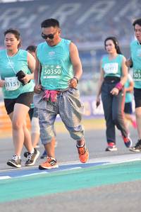 BIB: 50350, 503, 1151
                            <button type="button" onclick="openModal(10472388)" class="btn btn-primary btn-sm float-right btn-popup" data-toggle="modal" data-target=".modal-high-quality">
                        <i class="fas fa-shopping-cart"></i> Add to Cart
                    </button>
                                            <button type="button" onclick="isThisMe(10472388, true)" class="btn btn-success btn-sm float-right btn-popup btn-isme hidden" data-toggle="tooltip" data-placement="bottom" title="นี่คือรูปของคุณใช่ไหม คลิกที่นี่เพื่อเอาเข้าอัลบั้ม">
                        <i class="fas fa-plus"></i> Add to album
                    </button>
                    <button type="button" onclick="isThisMe(10472388, false)" class="btn btn-warning btn-sm float-right btn-popup btn-isnotme hidden">
                        <i class="fas fa-ban"></i> Remove from album
                    </button>