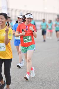 BIB: 50025, 175
                            <button type="button" onclick="openModal(10480997)" class="btn btn-primary btn-sm float-right btn-popup" data-toggle="modal" data-target=".modal-high-quality">
                        <i class="fas fa-shopping-cart"></i> Add to Cart
                    </button>
                                            <button type="button" onclick="isThisMe(10480997, true)" class="btn btn-success btn-sm float-right btn-popup btn-isme hidden" data-toggle="tooltip" data-placement="bottom" title="นี่คือรูปของคุณใช่ไหม คลิกที่นี่เพื่อเอาเข้าอัลบั้ม">
                        <i class="fas fa-plus"></i> Add to album
                    </button>
                    <button type="button" onclick="isThisMe(10480997, false)" class="btn btn-warning btn-sm float-right btn-popup btn-isnotme hidden">
                        <i class="fas fa-ban"></i> Remove from album
                    </button>