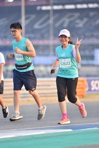 BIB: 53084, 52622
                            <button type="button" onclick="openModal(10473718)" class="btn btn-primary btn-sm float-right btn-popup" data-toggle="modal" data-target=".modal-high-quality">
                        <i class="fas fa-shopping-cart"></i> Add to Cart
                    </button>
                                            <button type="button" onclick="isThisMe(10473718, true)" class="btn btn-success btn-sm float-right btn-popup btn-isme hidden" data-toggle="tooltip" data-placement="bottom" title="นี่คือรูปของคุณใช่ไหม คลิกที่นี่เพื่อเอาเข้าอัลบั้ม">
                        <i class="fas fa-plus"></i> Add to album
                    </button>
                    <button type="button" onclick="isThisMe(10473718, false)" class="btn btn-warning btn-sm float-right btn-popup btn-isnotme hidden">
                        <i class="fas fa-ban"></i> Remove from album
                    </button>