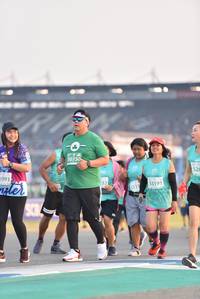 BIB: 50356, 526, 993, 53191
                            <button type="button" onclick="openModal(10476945)" class="btn btn-primary btn-sm float-right btn-popup" data-toggle="modal" data-target=".modal-high-quality">
                        <i class="fas fa-shopping-cart"></i> Add to Cart
                    </button>
                                            <button type="button" onclick="isThisMe(10476945, true)" class="btn btn-success btn-sm float-right btn-popup btn-isme hidden" data-toggle="tooltip" data-placement="bottom" title="นี่คือรูปของคุณใช่ไหม คลิกที่นี่เพื่อเอาเข้าอัลบั้ม">
                        <i class="fas fa-plus"></i> Add to album
                    </button>
                    <button type="button" onclick="isThisMe(10476945, false)" class="btn btn-warning btn-sm float-right btn-popup btn-isnotme hidden">
                        <i class="fas fa-ban"></i> Remove from album
                    </button>