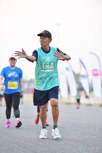 BIB: 52026, 53462
                            <button type="button" onclick="openModal(10484821)" class="btn btn-primary btn-sm float-right btn-popup" data-toggle="modal" data-target=".modal-high-quality">
                        <i class="fas fa-shopping-cart"></i> Add to Cart
                    </button>
                                            <button type="button" onclick="isThisMe(10484821, true)" class="btn btn-success btn-sm float-right btn-popup btn-isme hidden" data-toggle="tooltip" data-placement="bottom" title="นี่คือรูปของคุณใช่ไหม คลิกที่นี่เพื่อเอาเข้าอัลบั้ม">
                        <i class="fas fa-plus"></i> Add to album
                    </button>
                    <button type="button" onclick="isThisMe(10484821, false)" class="btn btn-warning btn-sm float-right btn-popup btn-isnotme hidden">
                        <i class="fas fa-ban"></i> Remove from album
                    </button>