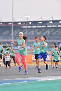 BIB: 2386, 51529
                            <button type="button" onclick="openModal(10479033)" class="btn btn-primary btn-sm float-right btn-popup" data-toggle="modal" data-target=".modal-high-quality">
                        <i class="fas fa-shopping-cart"></i> Add to Cart
                    </button>
                                            <button type="button" onclick="isThisMe(10479033, true)" class="btn btn-success btn-sm float-right btn-popup btn-isme hidden" data-toggle="tooltip" data-placement="bottom" title="นี่คือรูปของคุณใช่ไหม คลิกที่นี่เพื่อเอาเข้าอัลบั้ม">
                        <i class="fas fa-plus"></i> Add to album
                    </button>
                    <button type="button" onclick="isThisMe(10479033, false)" class="btn btn-warning btn-sm float-right btn-popup btn-isnotme hidden">
                        <i class="fas fa-ban"></i> Remove from album
                    </button>