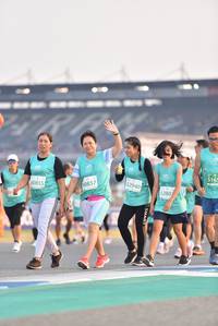 BIB: 5165, 52940, 80855, 0857, 5280
                            <button type="button" onclick="openModal(10474360)" class="btn btn-primary btn-sm float-right btn-popup" data-toggle="modal" data-target=".modal-high-quality">
                        <i class="fas fa-shopping-cart"></i> Add to Cart
                    </button>
                                            <button type="button" onclick="isThisMe(10474360, true)" class="btn btn-success btn-sm float-right btn-popup btn-isme hidden" data-toggle="tooltip" data-placement="bottom" title="นี่คือรูปของคุณใช่ไหม คลิกที่นี่เพื่อเอาเข้าอัลบั้ม">
                        <i class="fas fa-plus"></i> Add to album
                    </button>
                    <button type="button" onclick="isThisMe(10474360, false)" class="btn btn-warning btn-sm float-right btn-popup btn-isnotme hidden">
                        <i class="fas fa-ban"></i> Remove from album
                    </button>