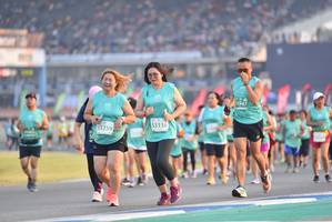 BIB: 1947, 53136, 3259
                            <button type="button" onclick="openModal(10473970)" class="btn btn-primary btn-sm float-right btn-popup" data-toggle="modal" data-target=".modal-high-quality">
                        <i class="fas fa-shopping-cart"></i> Add to Cart
                    </button>
                                            <button type="button" onclick="isThisMe(10473970, true)" class="btn btn-success btn-sm float-right btn-popup btn-isme hidden" data-toggle="tooltip" data-placement="bottom" title="นี่คือรูปของคุณใช่ไหม คลิกที่นี่เพื่อเอาเข้าอัลบั้ม">
                        <i class="fas fa-plus"></i> Add to album
                    </button>
                    <button type="button" onclick="isThisMe(10473970, false)" class="btn btn-warning btn-sm float-right btn-popup btn-isnotme hidden">
                        <i class="fas fa-ban"></i> Remove from album
                    </button>