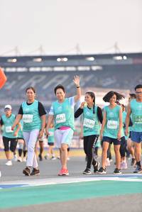 BIB: 5165, 80857, 80855, 52940, 52801
                            <button type="button" onclick="openModal(10474359)" class="btn btn-primary btn-sm float-right btn-popup" data-toggle="modal" data-target=".modal-high-quality">
                        <i class="fas fa-shopping-cart"></i> Add to Cart
                    </button>
                                            <button type="button" onclick="isThisMe(10474359, true)" class="btn btn-success btn-sm float-right btn-popup btn-isme hidden" data-toggle="tooltip" data-placement="bottom" title="นี่คือรูปของคุณใช่ไหม คลิกที่นี่เพื่อเอาเข้าอัลบั้ม">
                        <i class="fas fa-plus"></i> Add to album
                    </button>
                    <button type="button" onclick="isThisMe(10474359, false)" class="btn btn-warning btn-sm float-right btn-popup btn-isnotme hidden">
                        <i class="fas fa-ban"></i> Remove from album
                    </button>