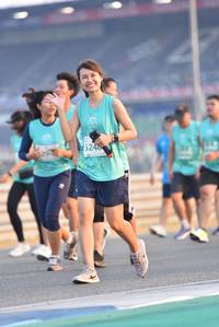 BIB: 524
                            <button type="button" onclick="openModal(10472995)" class="btn btn-primary btn-sm float-right btn-popup" data-toggle="modal" data-target=".modal-high-quality">
                        <i class="fas fa-shopping-cart"></i> Add to Cart
                    </button>
                                            <button type="button" onclick="isThisMe(10472995, true)" class="btn btn-success btn-sm float-right btn-popup btn-isme hidden" data-toggle="tooltip" data-placement="bottom" title="นี่คือรูปของคุณใช่ไหม คลิกที่นี่เพื่อเอาเข้าอัลบั้ม">
                        <i class="fas fa-plus"></i> Add to album
                    </button>
                    <button type="button" onclick="isThisMe(10472995, false)" class="btn btn-warning btn-sm float-right btn-popup btn-isnotme hidden">
                        <i class="fas fa-ban"></i> Remove from album
                    </button>