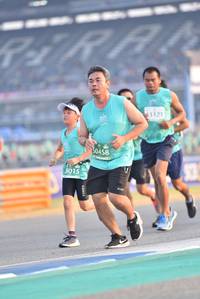 BIB: 61121, 30458, 015
                            <button type="button" onclick="openModal(10451696)" class="btn btn-primary btn-sm float-right btn-popup" data-toggle="modal" data-target=".modal-high-quality">
                        <i class="fas fa-shopping-cart"></i> Add to Cart
                    </button>
                                            <button type="button" onclick="isThisMe(10451696, true)" class="btn btn-success btn-sm float-right btn-popup btn-isme hidden" data-toggle="tooltip" data-placement="bottom" title="นี่คือรูปของคุณใช่ไหม คลิกที่นี่เพื่อเอาเข้าอัลบั้ม">
                        <i class="fas fa-plus"></i> Add to album
                    </button>
                    <button type="button" onclick="isThisMe(10451696, false)" class="btn btn-warning btn-sm float-right btn-popup btn-isnotme hidden">
                        <i class="fas fa-ban"></i> Remove from album
                    </button>