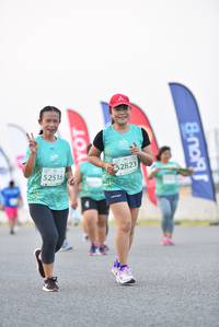 BIB: 52823, 52516
                            <button type="button" onclick="openModal(10485223)" class="btn btn-primary btn-sm float-right btn-popup" data-toggle="modal" data-target=".modal-high-quality">
                        <i class="fas fa-shopping-cart"></i> Add to Cart
                    </button>
                                            <button type="button" onclick="isThisMe(10485223, true)" class="btn btn-success btn-sm float-right btn-popup btn-isme hidden" data-toggle="tooltip" data-placement="bottom" title="นี่คือรูปของคุณใช่ไหม คลิกที่นี่เพื่อเอาเข้าอัลบั้ม">
                        <i class="fas fa-plus"></i> Add to album
                    </button>
                    <button type="button" onclick="isThisMe(10485223, false)" class="btn btn-warning btn-sm float-right btn-popup btn-isnotme hidden">
                        <i class="fas fa-ban"></i> Remove from album
                    </button>
