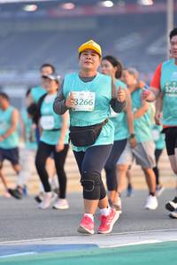 BIB: 520, 3266
                            <button type="button" onclick="openModal(10473764)" class="btn btn-primary btn-sm float-right btn-popup" data-toggle="modal" data-target=".modal-high-quality">
                        <i class="fas fa-shopping-cart"></i> Add to Cart
                    </button>
                                            <button type="button" onclick="isThisMe(10473764, true)" class="btn btn-success btn-sm float-right btn-popup btn-isme hidden" data-toggle="tooltip" data-placement="bottom" title="นี่คือรูปของคุณใช่ไหม คลิกที่นี่เพื่อเอาเข้าอัลบั้ม">
                        <i class="fas fa-plus"></i> Add to album
                    </button>
                    <button type="button" onclick="isThisMe(10473764, false)" class="btn btn-warning btn-sm float-right btn-popup btn-isnotme hidden">
                        <i class="fas fa-ban"></i> Remove from album
                    </button>