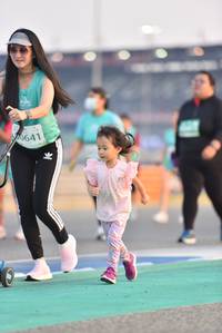 BIB: 0641
                            <button type="button" onclick="openModal(10477569)" class="btn btn-primary btn-sm float-right btn-popup" data-toggle="modal" data-target=".modal-high-quality">
                        <i class="fas fa-shopping-cart"></i> Add to Cart
                    </button>
                                            <button type="button" onclick="isThisMe(10477569, true)" class="btn btn-success btn-sm float-right btn-popup btn-isme hidden" data-toggle="tooltip" data-placement="bottom" title="นี่คือรูปของคุณใช่ไหม คลิกที่นี่เพื่อเอาเข้าอัลบั้ม">
                        <i class="fas fa-plus"></i> Add to album
                    </button>
                    <button type="button" onclick="isThisMe(10477569, false)" class="btn btn-warning btn-sm float-right btn-popup btn-isnotme hidden">
                        <i class="fas fa-ban"></i> Remove from album
                    </button>