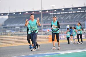 BIB: 1000, 51939, 5267
                            <button type="button" onclick="openModal(10479371)" class="btn btn-primary btn-sm float-right btn-popup" data-toggle="modal" data-target=".modal-high-quality">
                        <i class="fas fa-shopping-cart"></i> Add to Cart
                    </button>
                                            <button type="button" onclick="isThisMe(10479371, true)" class="btn btn-success btn-sm float-right btn-popup btn-isme hidden" data-toggle="tooltip" data-placement="bottom" title="นี่คือรูปของคุณใช่ไหม คลิกที่นี่เพื่อเอาเข้าอัลบั้ม">
                        <i class="fas fa-plus"></i> Add to album
                    </button>
                    <button type="button" onclick="isThisMe(10479371, false)" class="btn btn-warning btn-sm float-right btn-popup btn-isnotme hidden">
                        <i class="fas fa-ban"></i> Remove from album
                    </button>