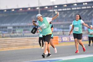 BIB: 83373, 2999
                            <button type="button" onclick="openModal(10479467)" class="btn btn-primary btn-sm float-right btn-popup" data-toggle="modal" data-target=".modal-high-quality">
                        <i class="fas fa-shopping-cart"></i> Add to Cart
                    </button>
                                            <button type="button" onclick="isThisMe(10479467, true)" class="btn btn-success btn-sm float-right btn-popup btn-isme hidden" data-toggle="tooltip" data-placement="bottom" title="นี่คือรูปของคุณใช่ไหม คลิกที่นี่เพื่อเอาเข้าอัลบั้ม">
                        <i class="fas fa-plus"></i> Add to album
                    </button>
                    <button type="button" onclick="isThisMe(10479467, false)" class="btn btn-warning btn-sm float-right btn-popup btn-isnotme hidden">
                        <i class="fas fa-ban"></i> Remove from album
                    </button>