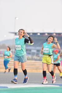 BIB: 50763, 50768
                            <button type="button" onclick="openModal(10474337)" class="btn btn-primary btn-sm float-right btn-popup" data-toggle="modal" data-target=".modal-high-quality">
                        <i class="fas fa-shopping-cart"></i> Add to Cart
                    </button>
                                            <button type="button" onclick="isThisMe(10474337, true)" class="btn btn-success btn-sm float-right btn-popup btn-isme hidden" data-toggle="tooltip" data-placement="bottom" title="นี่คือรูปของคุณใช่ไหม คลิกที่นี่เพื่อเอาเข้าอัลบั้ม">
                        <i class="fas fa-plus"></i> Add to album
                    </button>
                    <button type="button" onclick="isThisMe(10474337, false)" class="btn btn-warning btn-sm float-right btn-popup btn-isnotme hidden">
                        <i class="fas fa-ban"></i> Remove from album
                    </button>