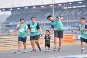 BIB: 53021, 53303, 52032, 53393, 
                            <button type="button" onclick="openModal(10480481)" class="btn btn-primary btn-sm float-right btn-popup" data-toggle="modal" data-target=".modal-high-quality">
                        <i class="fas fa-shopping-cart"></i> Add to Cart
                    </button>
                                            <button type="button" onclick="isThisMe(10480481, true)" class="btn btn-success btn-sm float-right btn-popup btn-isme hidden" data-toggle="tooltip" data-placement="bottom" title="นี่คือรูปของคุณใช่ไหม คลิกที่นี่เพื่อเอาเข้าอัลบั้ม">
                        <i class="fas fa-plus"></i> Add to album
                    </button>
                    <button type="button" onclick="isThisMe(10480481, false)" class="btn btn-warning btn-sm float-right btn-popup btn-isnotme hidden">
                        <i class="fas fa-ban"></i> Remove from album
                    </button>