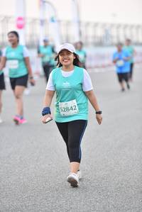 BIB: 2842
                            <button type="button" onclick="openModal(10484425)" class="btn btn-primary btn-sm float-right btn-popup" data-toggle="modal" data-target=".modal-high-quality">
                        <i class="fas fa-shopping-cart"></i> Add to Cart
                    </button>
                                            <button type="button" onclick="isThisMe(10484425, true)" class="btn btn-success btn-sm float-right btn-popup btn-isme hidden" data-toggle="tooltip" data-placement="bottom" title="นี่คือรูปของคุณใช่ไหม คลิกที่นี่เพื่อเอาเข้าอัลบั้ม">
                        <i class="fas fa-plus"></i> Add to album
                    </button>
                    <button type="button" onclick="isThisMe(10484425, false)" class="btn btn-warning btn-sm float-right btn-popup btn-isnotme hidden">
                        <i class="fas fa-ban"></i> Remove from album
                    </button>