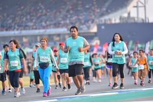 BIB: 52674, 1196
                            <button type="button" onclick="openModal(10473881)" class="btn btn-primary btn-sm float-right btn-popup" data-toggle="modal" data-target=".modal-high-quality">
                        <i class="fas fa-shopping-cart"></i> Add to Cart
                    </button>
                                            <button type="button" onclick="isThisMe(10473881, true)" class="btn btn-success btn-sm float-right btn-popup btn-isme hidden" data-toggle="tooltip" data-placement="bottom" title="นี่คือรูปของคุณใช่ไหม คลิกที่นี่เพื่อเอาเข้าอัลบั้ม">
                        <i class="fas fa-plus"></i> Add to album
                    </button>
                    <button type="button" onclick="isThisMe(10473881, false)" class="btn btn-warning btn-sm float-right btn-popup btn-isnotme hidden">
                        <i class="fas fa-ban"></i> Remove from album
                    </button>