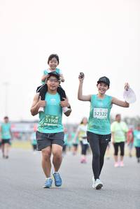 BIB: 52322, 51908
                            <button type="button" onclick="openModal(10484671)" class="btn btn-primary btn-sm float-right btn-popup" data-toggle="modal" data-target=".modal-high-quality">
                        <i class="fas fa-shopping-cart"></i> Add to Cart
                    </button>
                                            <button type="button" onclick="isThisMe(10484671, true)" class="btn btn-success btn-sm float-right btn-popup btn-isme hidden" data-toggle="tooltip" data-placement="bottom" title="นี่คือรูปของคุณใช่ไหม คลิกที่นี่เพื่อเอาเข้าอัลบั้ม">
                        <i class="fas fa-plus"></i> Add to album
                    </button>
                    <button type="button" onclick="isThisMe(10484671, false)" class="btn btn-warning btn-sm float-right btn-popup btn-isnotme hidden">
                        <i class="fas fa-ban"></i> Remove from album
                    </button>