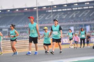 BIB: 51948, 53052, 1534
                            <button type="button" onclick="openModal(10479053)" class="btn btn-primary btn-sm float-right btn-popup" data-toggle="modal" data-target=".modal-high-quality">
                        <i class="fas fa-shopping-cart"></i> Add to Cart
                    </button>
                                            <button type="button" onclick="isThisMe(10479053, true)" class="btn btn-success btn-sm float-right btn-popup btn-isme hidden" data-toggle="tooltip" data-placement="bottom" title="นี่คือรูปของคุณใช่ไหม คลิกที่นี่เพื่อเอาเข้าอัลบั้ม">
                        <i class="fas fa-plus"></i> Add to album
                    </button>
                    <button type="button" onclick="isThisMe(10479053, false)" class="btn btn-warning btn-sm float-right btn-popup btn-isnotme hidden">
                        <i class="fas fa-ban"></i> Remove from album
                    </button>