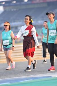 BIB: 51253, 50665, 53234
                            <button type="button" onclick="openModal(10473011)" class="btn btn-primary btn-sm float-right btn-popup" data-toggle="modal" data-target=".modal-high-quality">
                        <i class="fas fa-shopping-cart"></i> Add to Cart
                    </button>
                                            <button type="button" onclick="isThisMe(10473011, true)" class="btn btn-success btn-sm float-right btn-popup btn-isme hidden" data-toggle="tooltip" data-placement="bottom" title="นี่คือรูปของคุณใช่ไหม คลิกที่นี่เพื่อเอาเข้าอัลบั้ม">
                        <i class="fas fa-plus"></i> Add to album
                    </button>
                    <button type="button" onclick="isThisMe(10473011, false)" class="btn btn-warning btn-sm float-right btn-popup btn-isnotme hidden">
                        <i class="fas fa-ban"></i> Remove from album
                    </button>