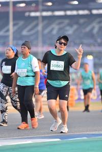 BIB: 50863, 51341, 53171
                            <button type="button" onclick="openModal(10473672)" class="btn btn-primary btn-sm float-right btn-popup" data-toggle="modal" data-target=".modal-high-quality">
                        <i class="fas fa-shopping-cart"></i> Add to Cart
                    </button>
                                            <button type="button" onclick="isThisMe(10473672, true)" class="btn btn-success btn-sm float-right btn-popup btn-isme hidden" data-toggle="tooltip" data-placement="bottom" title="นี่คือรูปของคุณใช่ไหม คลิกที่นี่เพื่อเอาเข้าอัลบั้ม">
                        <i class="fas fa-plus"></i> Add to album
                    </button>
                    <button type="button" onclick="isThisMe(10473672, false)" class="btn btn-warning btn-sm float-right btn-popup btn-isnotme hidden">
                        <i class="fas fa-ban"></i> Remove from album
                    </button>