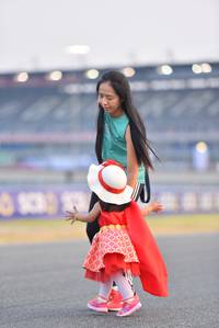 BIB: 
                            <button type="button" onclick="openModal(10480639)" class="btn btn-primary btn-sm float-right btn-popup" data-toggle="modal" data-target=".modal-high-quality">
                        <i class="fas fa-shopping-cart"></i> Add to Cart
                    </button>
                                            <button type="button" onclick="isThisMe(10480639, true)" class="btn btn-success btn-sm float-right btn-popup btn-isme hidden" data-toggle="tooltip" data-placement="bottom" title="นี่คือรูปของคุณใช่ไหม คลิกที่นี่เพื่อเอาเข้าอัลบั้ม">
                        <i class="fas fa-plus"></i> Add to album
                    </button>
                    <button type="button" onclick="isThisMe(10480639, false)" class="btn btn-warning btn-sm float-right btn-popup btn-isnotme hidden">
                        <i class="fas fa-ban"></i> Remove from album
                    </button>