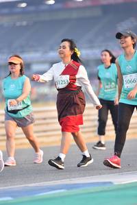 BIB: 51253, 5066
                            <button type="button" onclick="openModal(10473014)" class="btn btn-primary btn-sm float-right btn-popup" data-toggle="modal" data-target=".modal-high-quality">
                        <i class="fas fa-shopping-cart"></i> Add to Cart
                    </button>
                                            <button type="button" onclick="isThisMe(10473014, true)" class="btn btn-success btn-sm float-right btn-popup btn-isme hidden" data-toggle="tooltip" data-placement="bottom" title="นี่คือรูปของคุณใช่ไหม คลิกที่นี่เพื่อเอาเข้าอัลบั้ม">
                        <i class="fas fa-plus"></i> Add to album
                    </button>
                    <button type="button" onclick="isThisMe(10473014, false)" class="btn btn-warning btn-sm float-right btn-popup btn-isnotme hidden">
                        <i class="fas fa-ban"></i> Remove from album
                    </button>