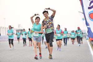 BIB: 51856, 52354
                            <button type="button" onclick="openModal(10480825)" class="btn btn-primary btn-sm float-right btn-popup" data-toggle="modal" data-target=".modal-high-quality">
                        <i class="fas fa-shopping-cart"></i> Add to Cart
                    </button>
                                            <button type="button" onclick="isThisMe(10480825, true)" class="btn btn-success btn-sm float-right btn-popup btn-isme hidden" data-toggle="tooltip" data-placement="bottom" title="นี่คือรูปของคุณใช่ไหม คลิกที่นี่เพื่อเอาเข้าอัลบั้ม">
                        <i class="fas fa-plus"></i> Add to album
                    </button>
                    <button type="button" onclick="isThisMe(10480825, false)" class="btn btn-warning btn-sm float-right btn-popup btn-isnotme hidden">
                        <i class="fas fa-ban"></i> Remove from album
                    </button>