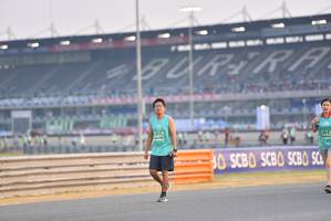 BIB: 5092, 5342
                            <button type="button" onclick="openModal(10478825)" class="btn btn-primary btn-sm float-right btn-popup" data-toggle="modal" data-target=".modal-high-quality">
                        <i class="fas fa-shopping-cart"></i> Add to Cart
                    </button>
                                            <button type="button" onclick="isThisMe(10478825, true)" class="btn btn-success btn-sm float-right btn-popup btn-isme hidden" data-toggle="tooltip" data-placement="bottom" title="นี่คือรูปของคุณใช่ไหม คลิกที่นี่เพื่อเอาเข้าอัลบั้ม">
                        <i class="fas fa-plus"></i> Add to album
                    </button>
                    <button type="button" onclick="isThisMe(10478825, false)" class="btn btn-warning btn-sm float-right btn-popup btn-isnotme hidden">
                        <i class="fas fa-ban"></i> Remove from album
                    </button>