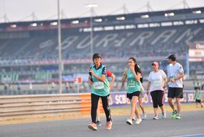 BIB: 3425, 50905, 32914
                            <button type="button" onclick="openModal(10478841)" class="btn btn-primary btn-sm float-right btn-popup" data-toggle="modal" data-target=".modal-high-quality">
                        <i class="fas fa-shopping-cart"></i> Add to Cart
                    </button>
                                            <button type="button" onclick="isThisMe(10478841, true)" class="btn btn-success btn-sm float-right btn-popup btn-isme hidden" data-toggle="tooltip" data-placement="bottom" title="นี่คือรูปของคุณใช่ไหม คลิกที่นี่เพื่อเอาเข้าอัลบั้ม">
                        <i class="fas fa-plus"></i> Add to album
                    </button>
                    <button type="button" onclick="isThisMe(10478841, false)" class="btn btn-warning btn-sm float-right btn-popup btn-isnotme hidden">
                        <i class="fas fa-ban"></i> Remove from album
                    </button>