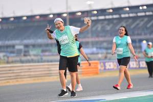 BIB: 83373, 999
                            <button type="button" onclick="openModal(10479500)" class="btn btn-primary btn-sm float-right btn-popup" data-toggle="modal" data-target=".modal-high-quality">
                        <i class="fas fa-shopping-cart"></i> Add to Cart
                    </button>
                                            <button type="button" onclick="isThisMe(10479500, true)" class="btn btn-success btn-sm float-right btn-popup btn-isme hidden" data-toggle="tooltip" data-placement="bottom" title="นี่คือรูปของคุณใช่ไหม คลิกที่นี่เพื่อเอาเข้าอัลบั้ม">
                        <i class="fas fa-plus"></i> Add to album
                    </button>
                    <button type="button" onclick="isThisMe(10479500, false)" class="btn btn-warning btn-sm float-right btn-popup btn-isnotme hidden">
                        <i class="fas fa-ban"></i> Remove from album
                    </button>