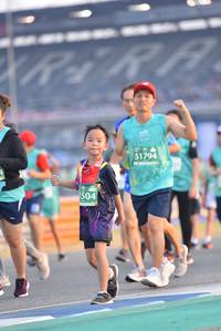 BIB: 51794, 1504
                            <button type="button" onclick="openModal(10473487)" class="btn btn-primary btn-sm float-right btn-popup" data-toggle="modal" data-target=".modal-high-quality">
                        <i class="fas fa-shopping-cart"></i> Add to Cart
                    </button>
                                            <button type="button" onclick="isThisMe(10473487, true)" class="btn btn-success btn-sm float-right btn-popup btn-isme hidden" data-toggle="tooltip" data-placement="bottom" title="นี่คือรูปของคุณใช่ไหม คลิกที่นี่เพื่อเอาเข้าอัลบั้ม">
                        <i class="fas fa-plus"></i> Add to album
                    </button>
                    <button type="button" onclick="isThisMe(10473487, false)" class="btn btn-warning btn-sm float-right btn-popup btn-isnotme hidden">
                        <i class="fas fa-ban"></i> Remove from album
                    </button>