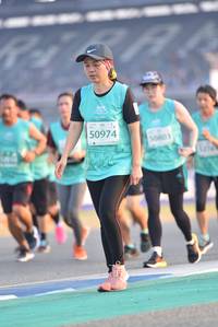 BIB: 50974, 0803
                            <button type="button" onclick="openModal(10472374)" class="btn btn-primary btn-sm float-right btn-popup" data-toggle="modal" data-target=".modal-high-quality">
                        <i class="fas fa-shopping-cart"></i> Add to Cart
                    </button>
                                            <button type="button" onclick="isThisMe(10472374, true)" class="btn btn-success btn-sm float-right btn-popup btn-isme hidden" data-toggle="tooltip" data-placement="bottom" title="นี่คือรูปของคุณใช่ไหม คลิกที่นี่เพื่อเอาเข้าอัลบั้ม">
                        <i class="fas fa-plus"></i> Add to album
                    </button>
                    <button type="button" onclick="isThisMe(10472374, false)" class="btn btn-warning btn-sm float-right btn-popup btn-isnotme hidden">
                        <i class="fas fa-ban"></i> Remove from album
                    </button>