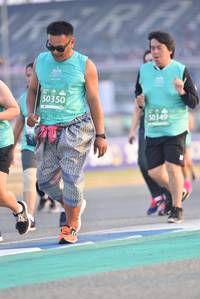 BIB: 50350, 50349
                            <button type="button" onclick="openModal(10472392)" class="btn btn-primary btn-sm float-right btn-popup" data-toggle="modal" data-target=".modal-high-quality">
                        <i class="fas fa-shopping-cart"></i> Add to Cart
                    </button>
                                            <button type="button" onclick="isThisMe(10472392, true)" class="btn btn-success btn-sm float-right btn-popup btn-isme hidden" data-toggle="tooltip" data-placement="bottom" title="นี่คือรูปของคุณใช่ไหม คลิกที่นี่เพื่อเอาเข้าอัลบั้ม">
                        <i class="fas fa-plus"></i> Add to album
                    </button>
                    <button type="button" onclick="isThisMe(10472392, false)" class="btn btn-warning btn-sm float-right btn-popup btn-isnotme hidden">
                        <i class="fas fa-ban"></i> Remove from album
                    </button>