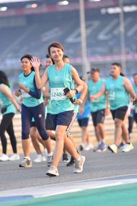 BIB: 52484
                            <button type="button" onclick="openModal(10472993)" class="btn btn-primary btn-sm float-right btn-popup" data-toggle="modal" data-target=".modal-high-quality">
                        <i class="fas fa-shopping-cart"></i> Add to Cart
                    </button>
                                            <button type="button" onclick="isThisMe(10472993, true)" class="btn btn-success btn-sm float-right btn-popup btn-isme hidden" data-toggle="tooltip" data-placement="bottom" title="นี่คือรูปของคุณใช่ไหม คลิกที่นี่เพื่อเอาเข้าอัลบั้ม">
                        <i class="fas fa-plus"></i> Add to album
                    </button>
                    <button type="button" onclick="isThisMe(10472993, false)" class="btn btn-warning btn-sm float-right btn-popup btn-isnotme hidden">
                        <i class="fas fa-ban"></i> Remove from album
                    </button>