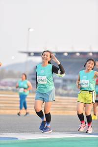 BIB: 50763, 50768
                            <button type="button" onclick="openModal(10474338)" class="btn btn-primary btn-sm float-right btn-popup" data-toggle="modal" data-target=".modal-high-quality">
                        <i class="fas fa-shopping-cart"></i> Add to Cart
                    </button>
                                            <button type="button" onclick="isThisMe(10474338, true)" class="btn btn-success btn-sm float-right btn-popup btn-isme hidden" data-toggle="tooltip" data-placement="bottom" title="นี่คือรูปของคุณใช่ไหม คลิกที่นี่เพื่อเอาเข้าอัลบั้ม">
                        <i class="fas fa-plus"></i> Add to album
                    </button>
                    <button type="button" onclick="isThisMe(10474338, false)" class="btn btn-warning btn-sm float-right btn-popup btn-isnotme hidden">
                        <i class="fas fa-ban"></i> Remove from album
                    </button>