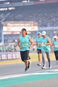 BIB: 50078, 5275
                            <button type="button" onclick="openModal(10472180)" class="btn btn-primary btn-sm float-right btn-popup" data-toggle="modal" data-target=".modal-high-quality">
                        <i class="fas fa-shopping-cart"></i> Add to Cart
                    </button>
                                            <button type="button" onclick="isThisMe(10472180, true)" class="btn btn-success btn-sm float-right btn-popup btn-isme hidden" data-toggle="tooltip" data-placement="bottom" title="นี่คือรูปของคุณใช่ไหม คลิกที่นี่เพื่อเอาเข้าอัลบั้ม">
                        <i class="fas fa-plus"></i> Add to album
                    </button>
                    <button type="button" onclick="isThisMe(10472180, false)" class="btn btn-warning btn-sm float-right btn-popup btn-isnotme hidden">
                        <i class="fas fa-ban"></i> Remove from album
                    </button>