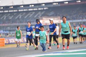 BIB: 51611, 62218, 0019
                            <button type="button" onclick="openModal(10478576)" class="btn btn-primary btn-sm float-right btn-popup" data-toggle="modal" data-target=".modal-high-quality">
                        <i class="fas fa-shopping-cart"></i> Add to Cart
                    </button>
                                            <button type="button" onclick="isThisMe(10478576, true)" class="btn btn-success btn-sm float-right btn-popup btn-isme hidden" data-toggle="tooltip" data-placement="bottom" title="นี่คือรูปของคุณใช่ไหม คลิกที่นี่เพื่อเอาเข้าอัลบั้ม">
                        <i class="fas fa-plus"></i> Add to album
                    </button>
                    <button type="button" onclick="isThisMe(10478576, false)" class="btn btn-warning btn-sm float-right btn-popup btn-isnotme hidden">
                        <i class="fas fa-ban"></i> Remove from album
                    </button>