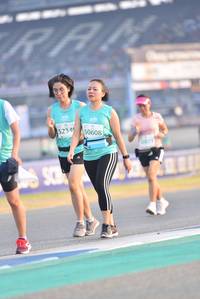 BIB: 5234, 50608, 
                            <button type="button" onclick="openModal(10450592)" class="btn btn-primary btn-sm float-right btn-popup" data-toggle="modal" data-target=".modal-high-quality">
                        <i class="fas fa-shopping-cart"></i> Add to Cart
                    </button>
                                            <button type="button" onclick="isThisMe(10450592, true)" class="btn btn-success btn-sm float-right btn-popup btn-isme hidden" data-toggle="tooltip" data-placement="bottom" title="นี่คือรูปของคุณใช่ไหม คลิกที่นี่เพื่อเอาเข้าอัลบั้ม">
                        <i class="fas fa-plus"></i> Add to album
                    </button>
                    <button type="button" onclick="isThisMe(10450592, false)" class="btn btn-warning btn-sm float-right btn-popup btn-isnotme hidden">
                        <i class="fas fa-ban"></i> Remove from album
                    </button>