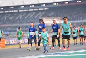 BIB: 51611, 0019
                            <button type="button" onclick="openModal(10478548)" class="btn btn-primary btn-sm float-right btn-popup" data-toggle="modal" data-target=".modal-high-quality">
                        <i class="fas fa-shopping-cart"></i> Add to Cart
                    </button>
                                            <button type="button" onclick="isThisMe(10478548, true)" class="btn btn-success btn-sm float-right btn-popup btn-isme hidden" data-toggle="tooltip" data-placement="bottom" title="นี่คือรูปของคุณใช่ไหม คลิกที่นี่เพื่อเอาเข้าอัลบั้ม">
                        <i class="fas fa-plus"></i> Add to album
                    </button>
                    <button type="button" onclick="isThisMe(10478548, false)" class="btn btn-warning btn-sm float-right btn-popup btn-isnotme hidden">
                        <i class="fas fa-ban"></i> Remove from album
                    </button>